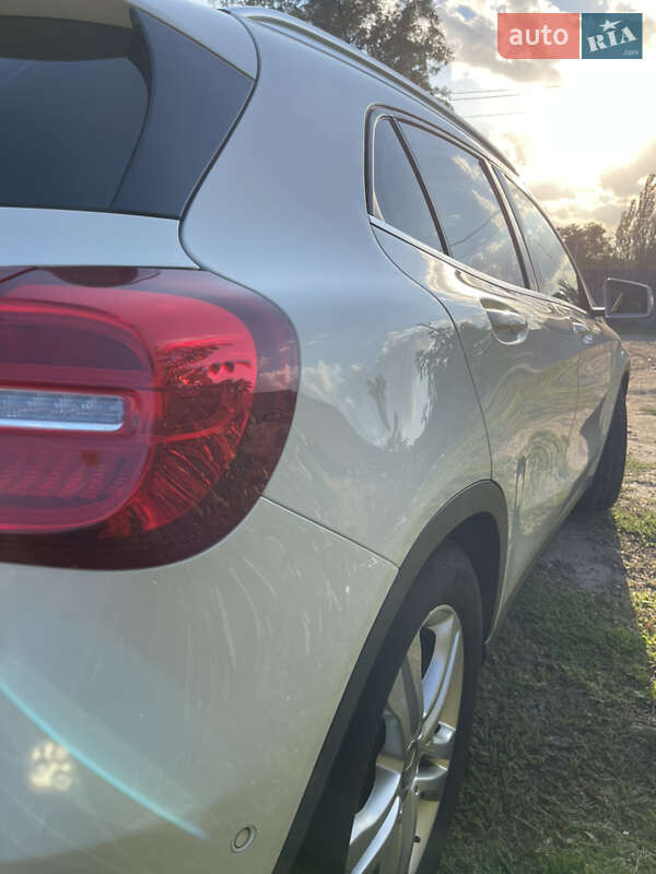 Внедорожник / Кроссовер Mercedes-Benz GLA-Class 2016 в Первомайске фото 10 Внедорожник / Кроссовер Mercedes-Benz GLA-Class 2016 в Первомайске