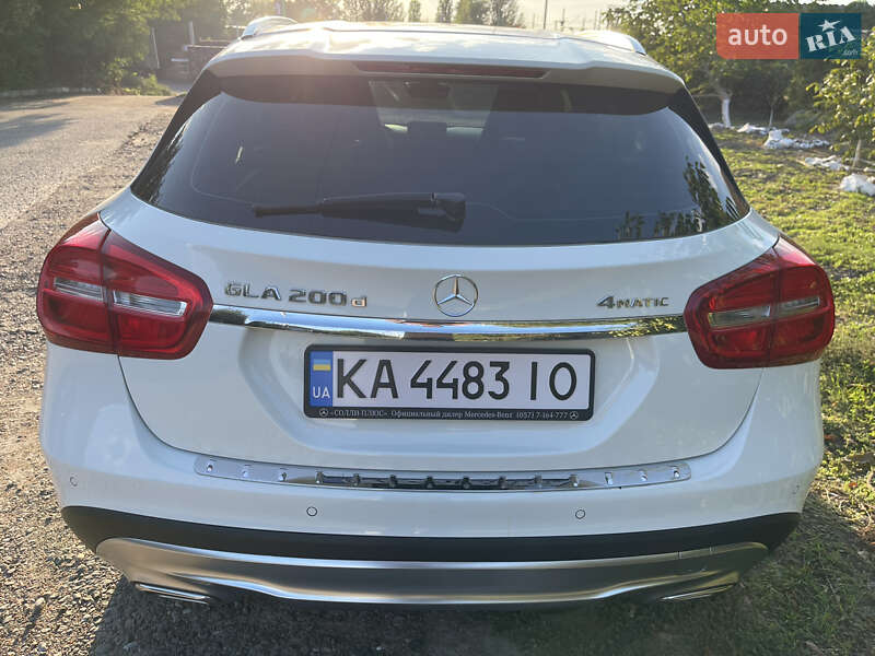Внедорожник / Кроссовер Mercedes-Benz GLA-Class 2016 в Первомайске фото 8 Внедорожник / Кроссовер Mercedes-Benz GLA-Class 2016 в Первомайске