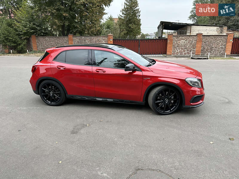 Позашляховик / Кросовер Mercedes-Benz GLA-Class 2016 в Києві