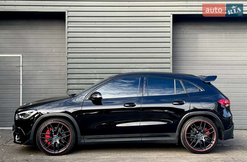 Внедорожник / Кроссовер Mercedes-Benz GLA-Class 2022 в Киеве