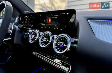 Внедорожник / Кроссовер Mercedes-Benz GLA-Class 2022 в 