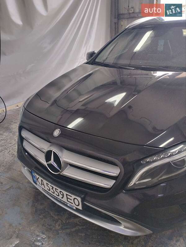 Внедорожник / Кроссовер Mercedes-Benz GLA-Class 2016 в Киеве