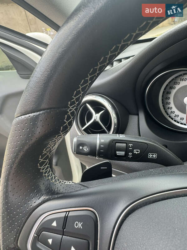 Позашляховик / Кросовер Mercedes-Benz GLA-Class 2016 в Одесі