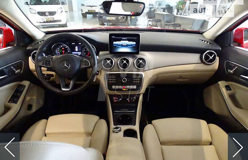 Внедорожник / Кроссовер Mercedes-Benz GLA-Class 2017 в Киеве