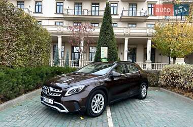 Внедорожник / Кроссовер Mercedes-Benz GLA-Class 2017 в Одессе