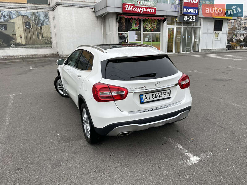 Внедорожник / Кроссовер Mercedes-Benz GLA-Class 2018 в Вышгороде