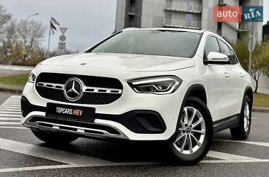 Внедорожник / Кроссовер Mercedes-Benz GLA-Class 2020 в Киеве