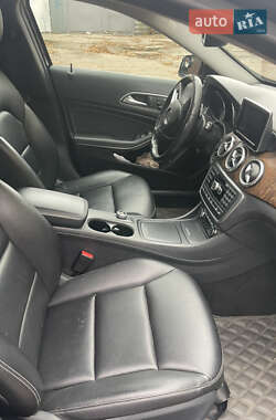 Внедорожник / Кроссовер Mercedes-Benz GLA-Class 2015 в 