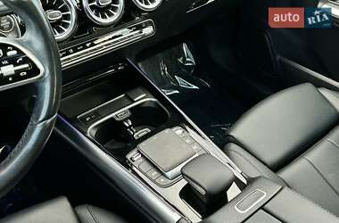 Внедорожник / Кроссовер Mercedes-Benz GLA-Class 2022 в 