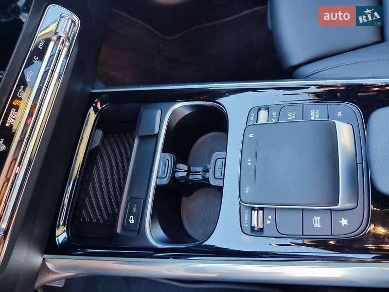 Внедорожник / Кроссовер Mercedes-Benz GLA-Class 2020 в Одессе
