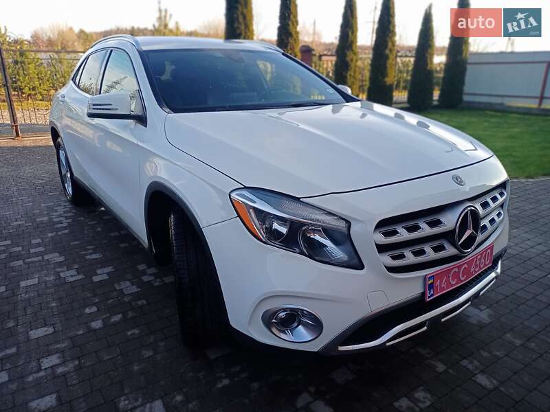 Внедорожник / Кроссовер Mercedes-Benz GLA-Class 2018 в Львове