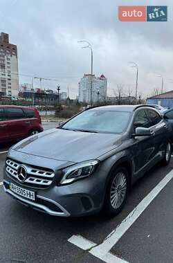 Позашляховик / Кросовер Mercedes-Benz GLA-Class 2018 в Києві