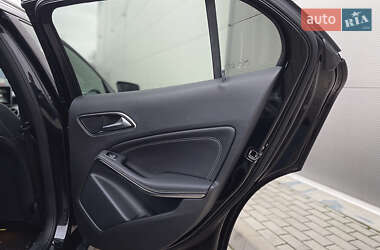 Внедорожник / Кроссовер Mercedes-Benz GLA-Class 2016 в 