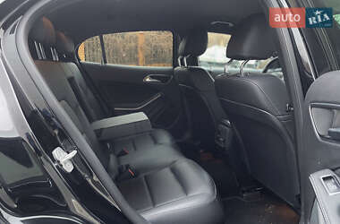 Внедорожник / Кроссовер Mercedes-Benz GLA-Class 2016 в 