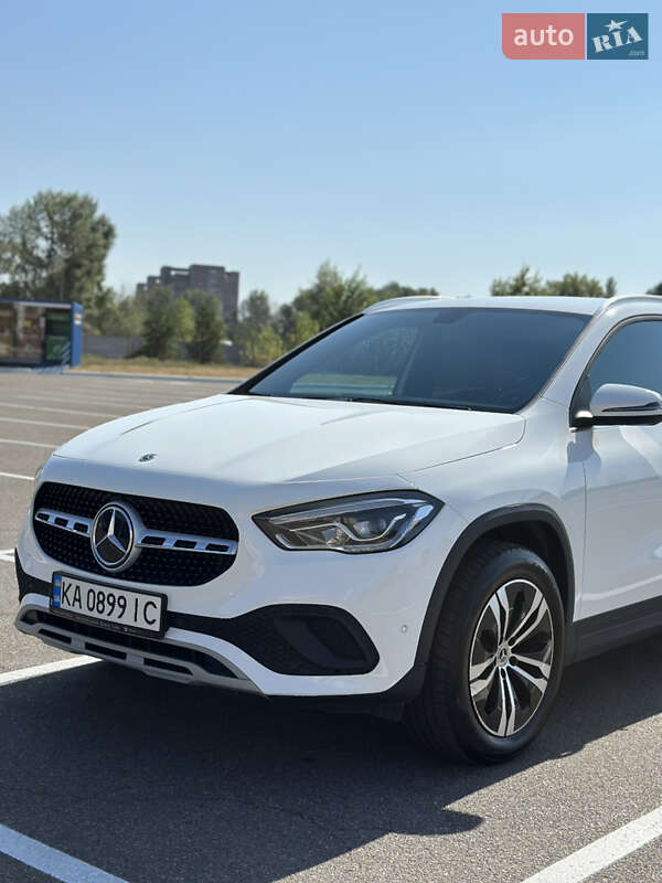 Позашляховик / Кросовер Mercedes-Benz GLA-Class 2021 в Києві