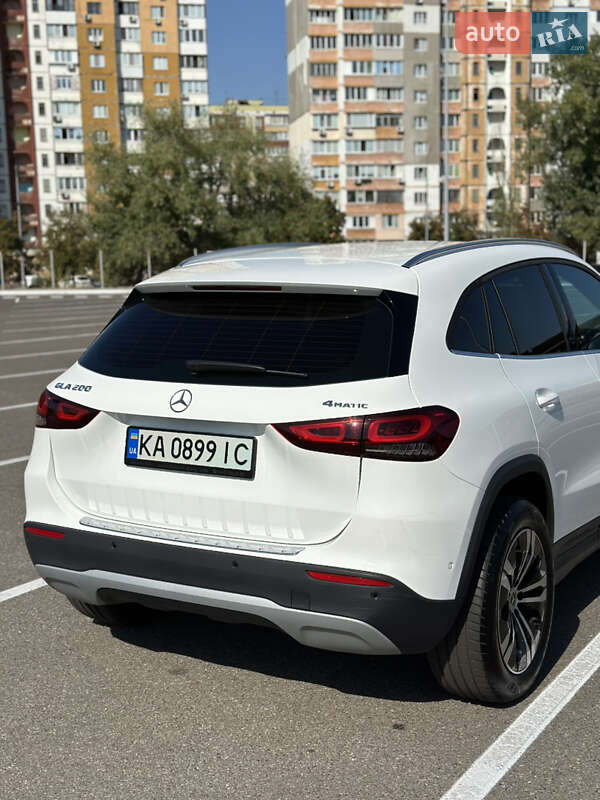 Позашляховик / Кросовер Mercedes-Benz GLA-Class 2021 в Києві