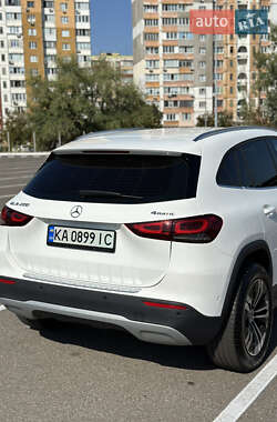 Внедорожник / Кроссовер Mercedes-Benz GLA-Class 2021 в 