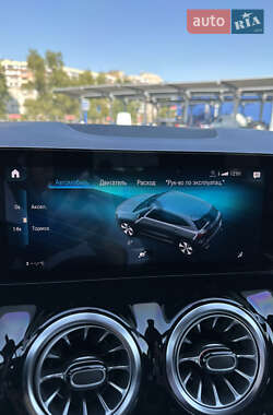 Внедорожник / Кроссовер Mercedes-Benz GLA-Class 2021 в 