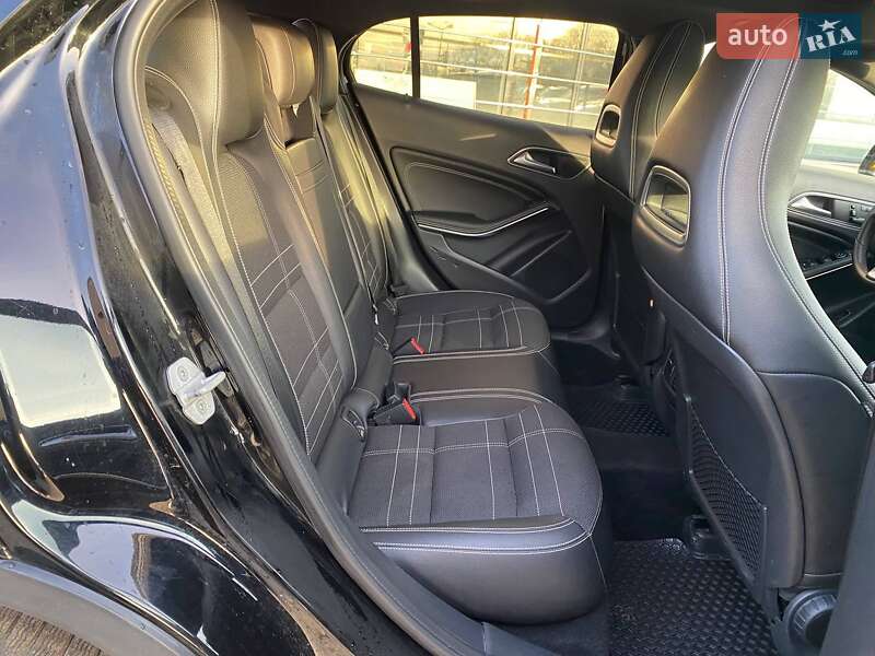 Внедорожник / Кроссовер Mercedes-Benz GLA-Class 2017 в Львове