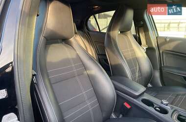 Внедорожник / Кроссовер Mercedes-Benz GLA-Class 2017 в 