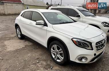 Внедорожник / Кроссовер Mercedes-Benz GLA-Class 2018 в 