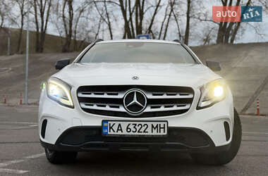 Позашляховик / Кросовер Mercedes-Benz GLA-Class 2019 в Києві