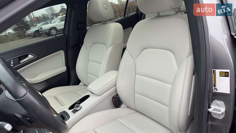 Внедорожник / Кроссовер Mercedes-Benz GLA-Class 2017 в Киеве фото 33 Внедорожник / Кроссовер Mercedes-Benz GLA-Class 2017 в Киеве