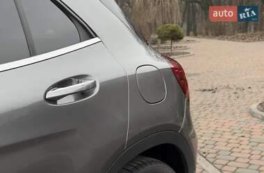 Внедорожник / Кроссовер Mercedes-Benz GLA-Class 2017 в 