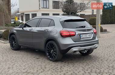 Внедорожник / Кроссовер Mercedes-Benz GLA-Class 2017 в 