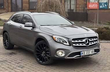 Внедорожник / Кроссовер Mercedes-Benz GLA-Class 2017 в 