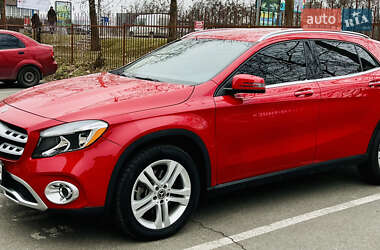 Позашляховик / Кросовер Mercedes-Benz GLA-Class 2017 в 