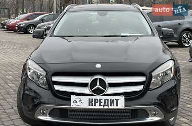 Позашляховик / Кросовер Mercedes-Benz GLA-Class 2015 в Кривому Розі