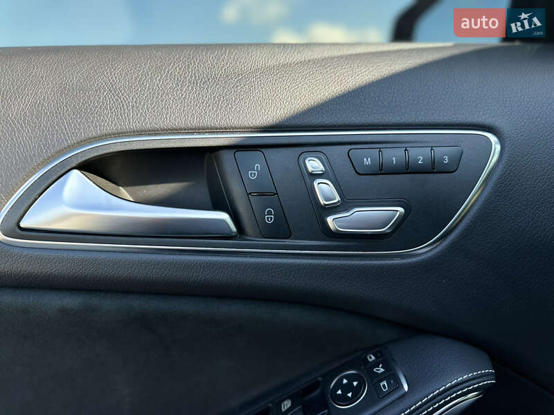 Внедорожник / Кроссовер Mercedes-Benz GLA-Class 2018 в Мукачево