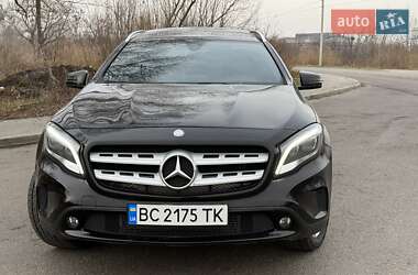 Внедорожник / Кроссовер Mercedes-Benz GLA-Class 2019 в Львове