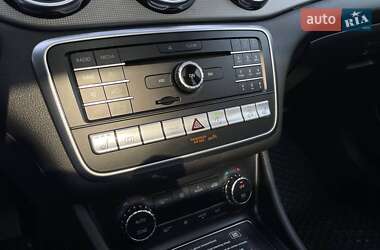 Позашляховик / Кросовер Mercedes-Benz GLA-Class 2017 в 