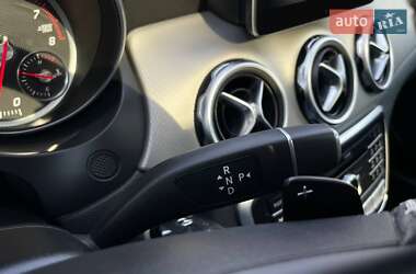 Позашляховик / Кросовер Mercedes-Benz GLA-Class 2017 в 