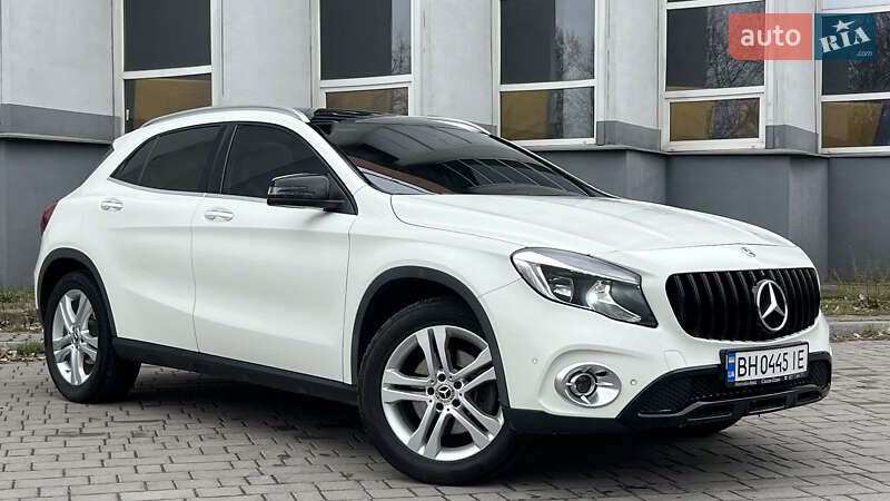 Внедорожник / Кроссовер Mercedes-Benz GLA-Class 2017 в Запорожье
