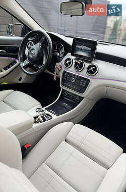 Внедорожник / Кроссовер Mercedes-Benz GLA-Class 2016 в 