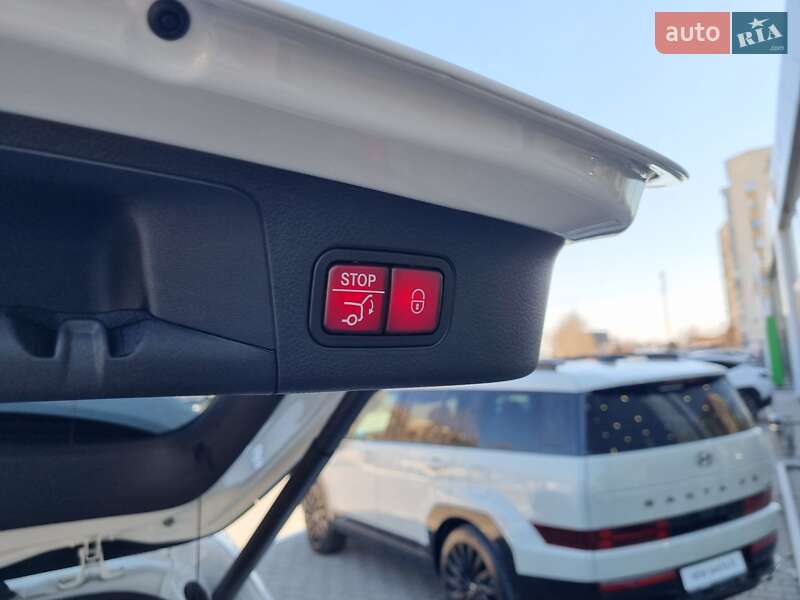 Позашляховик / Кросовер Mercedes-Benz GLA-Class 2023 в Одесі