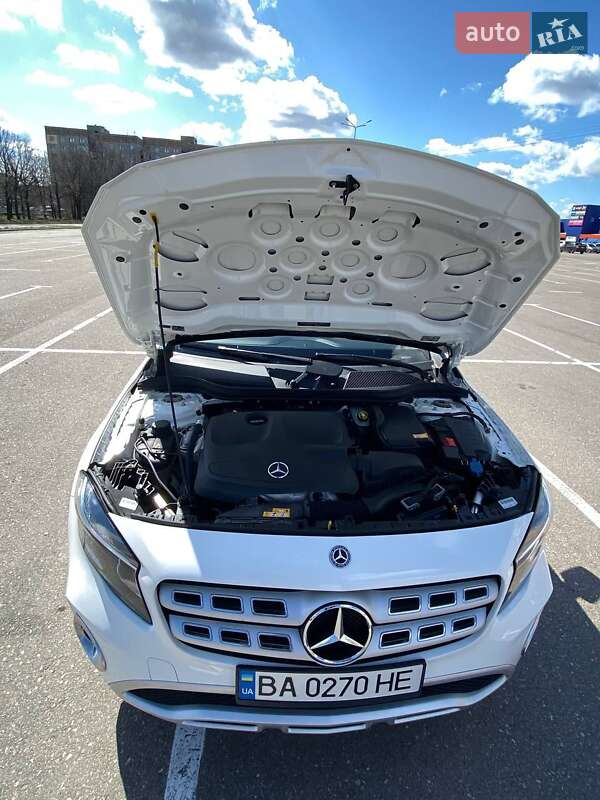 Позашляховик / Кросовер Mercedes-Benz GLA-Class 2017 в Кропивницькому