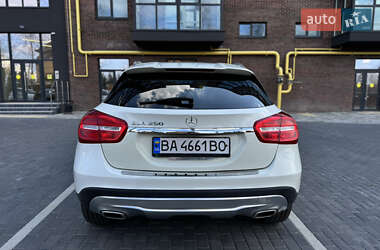 Внедорожник / Кроссовер Mercedes-Benz GLA-Class 2016 в 