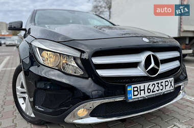 Внедорожник / Кроссовер Mercedes-Benz GLA-Class 2015 в 