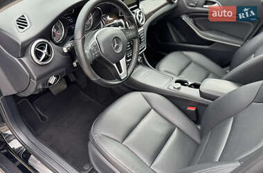 Внедорожник / Кроссовер Mercedes-Benz GLA-Class 2015 в 