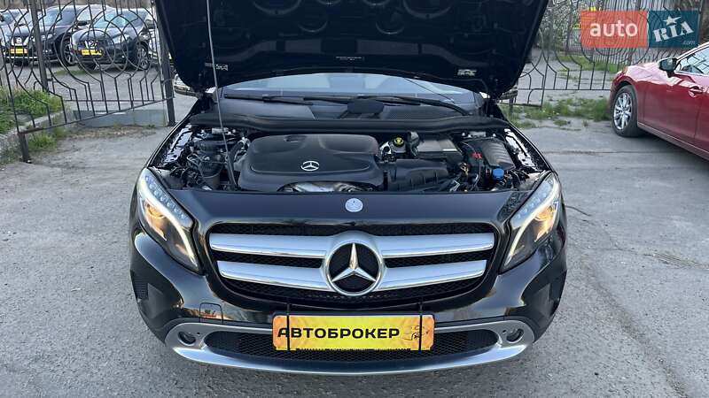 Внедорожник / Кроссовер Mercedes-Benz GLA-Class 2016 в Николаеве