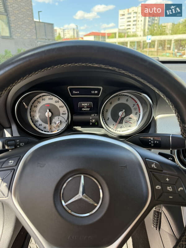 Внедорожник / Кроссовер Mercedes-Benz GLA-Class 2015 в Львове фото 13 Внедорожник / Кроссовер Mercedes-Benz GLA-Class 2015 в Львове