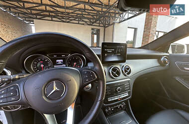 Внедорожник / Кроссовер Mercedes-Benz GLA-Class 2019 в 