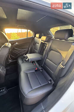 Внедорожник / Кроссовер Mercedes-Benz GLA-Class 2019 в 