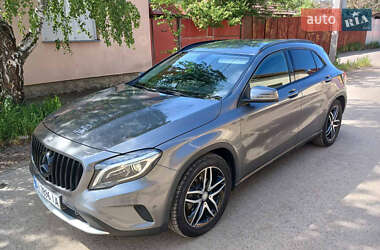 Внедорожник / Кроссовер Mercedes-Benz GLA-Class 2014 в 
