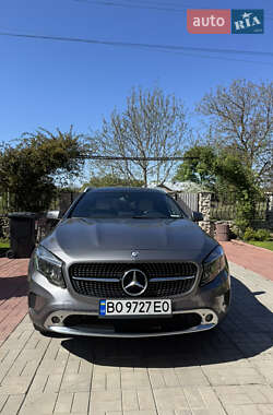 Внедорожник / Кроссовер Mercedes-Benz GLA-Class 2016 в 