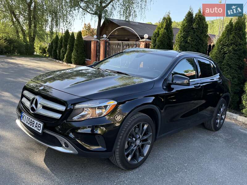 Внедорожник / Кроссовер Mercedes-Benz GLA-Class 2016 в Киеве